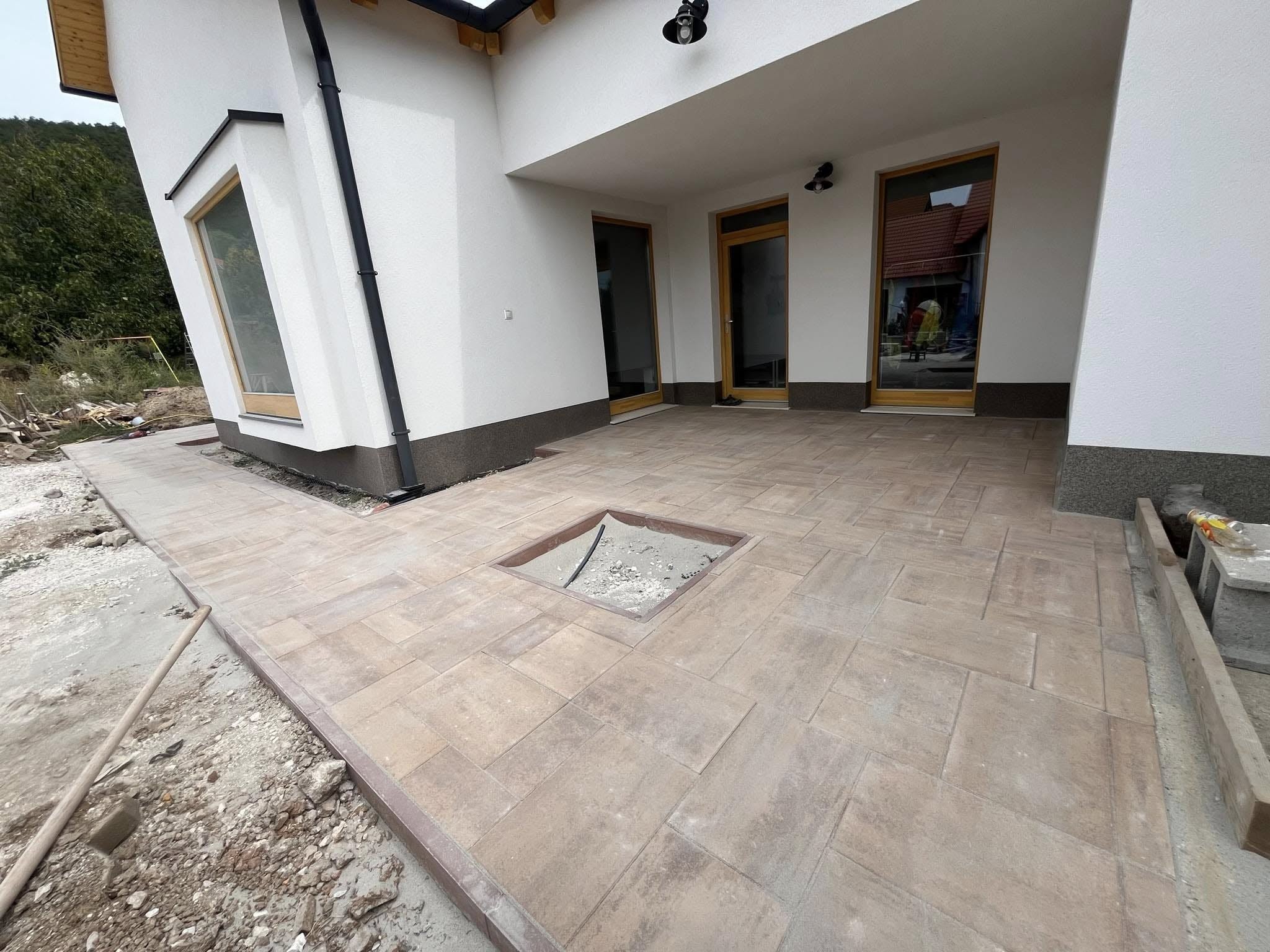 Utána kép - kerítésépítés