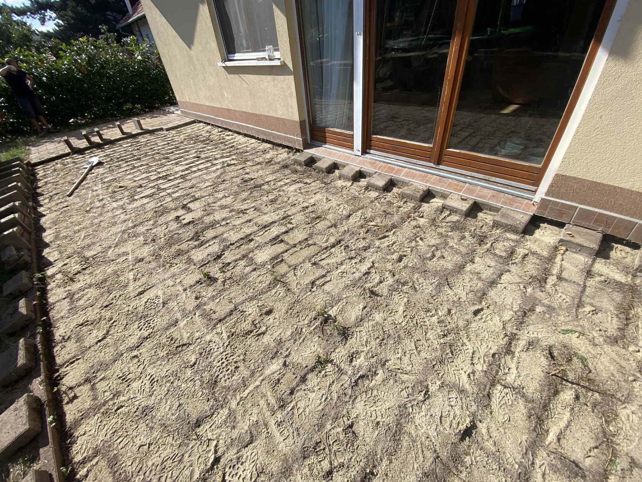 Előtte kép - térkövezés