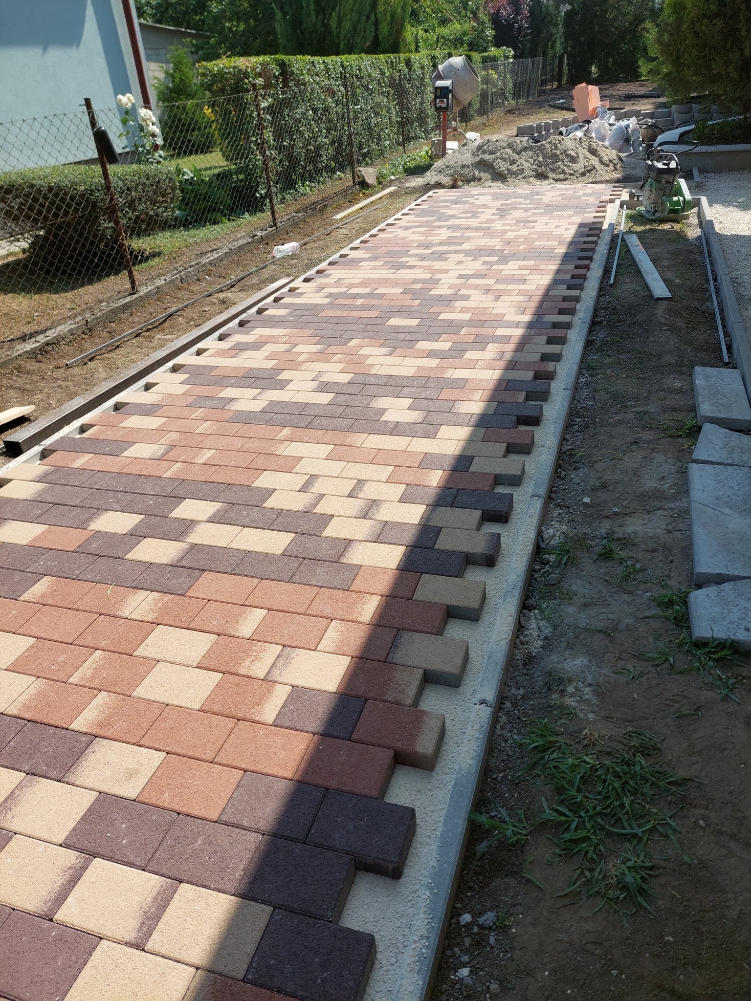 Utána kép - térkövezés