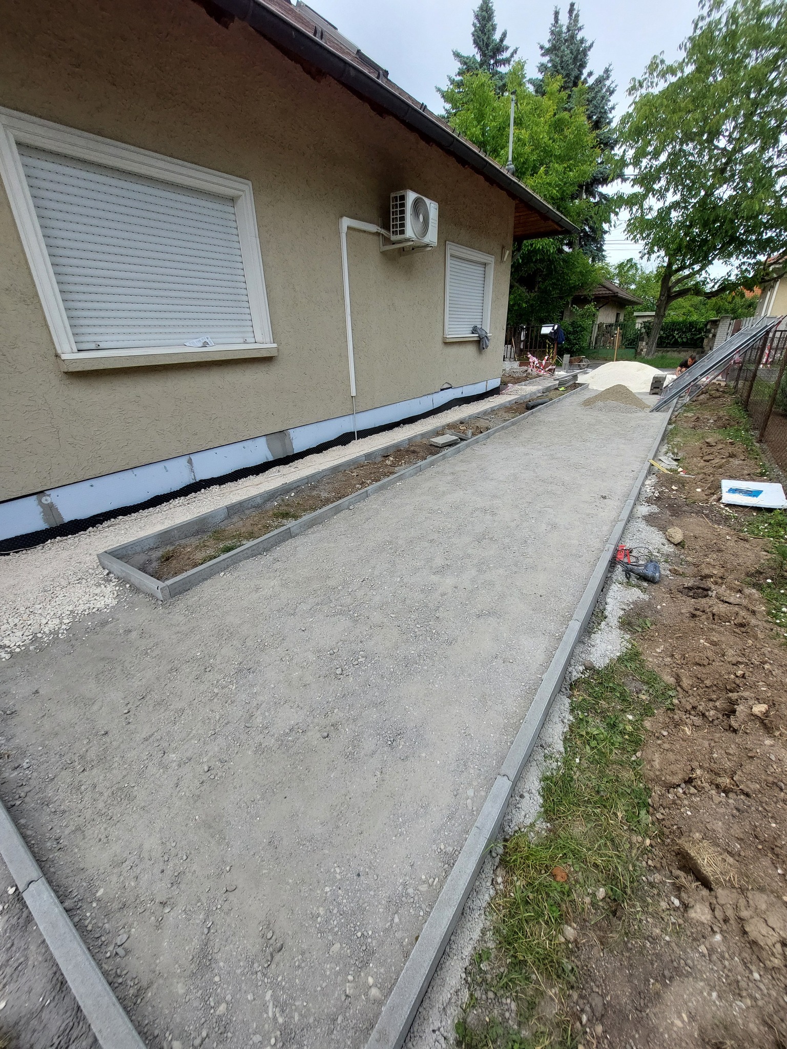 Előtte kép - térkövezés